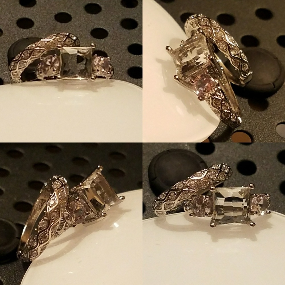 Woman's ring set